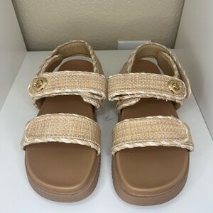 a new day Tanner Sandals with Memory Foam - 7.5
